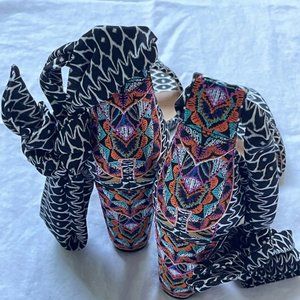 Patterned INC Ribbon Tie Heels 8M